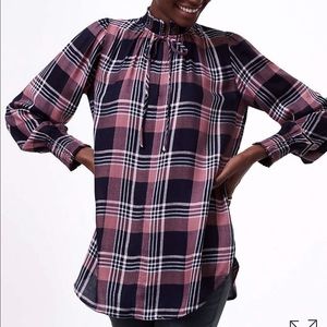 [LOFT] Shimmer Plaid Smocked Tie Neck Blouse